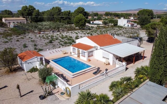 5 chambre Villa/Maison à vendre à Villena avec piscine garage - 325 000 € (Ref: 10158688)