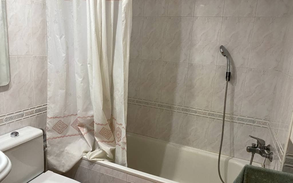 4 soverom Hus til salgs i Sax med garasje - € 199 995 (Ref: 10163330)