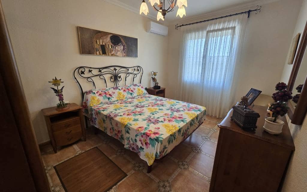4 sypialnia Finka/Dom wiejski na sprzedaż w Villena z basenem garażem - 395 000 € (Ref: 10175613)