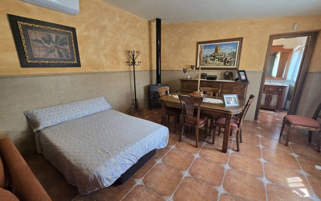 4 sypialnia Finka/Dom wiejski na sprzedaż w Villena z basenem garażem - 395 000 € (Ref: 10175613)