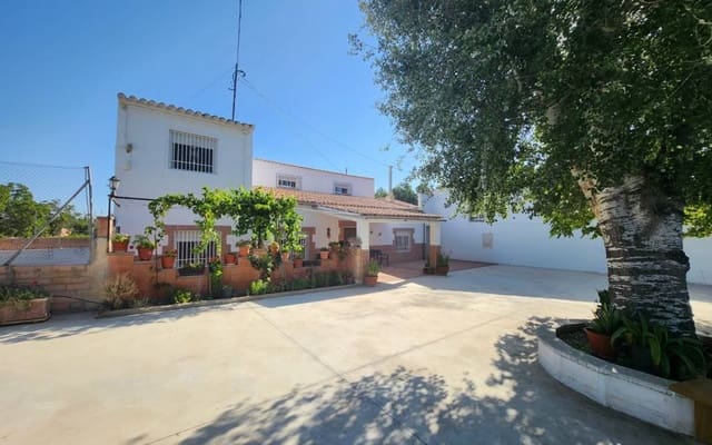 Finca/Casa Rural de 7 habitaciones en Villena en venta con piscina garaje - 290.000 € (Ref: 10175733)