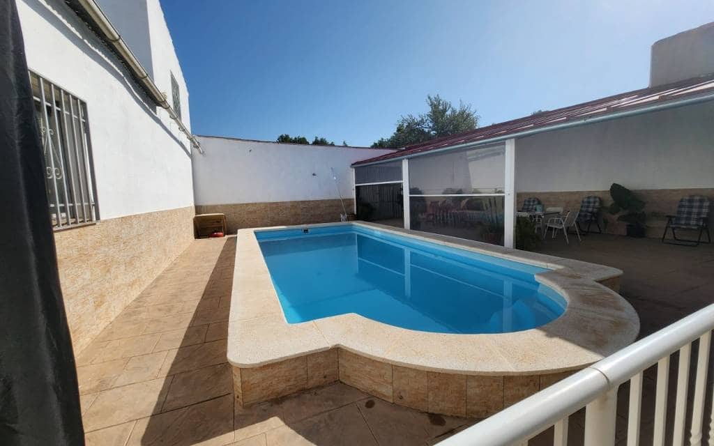 Finca/Casa Rural de 7 habitaciones en Villena en venta con piscina garaje - 290.000 € (Ref: 10175733)
