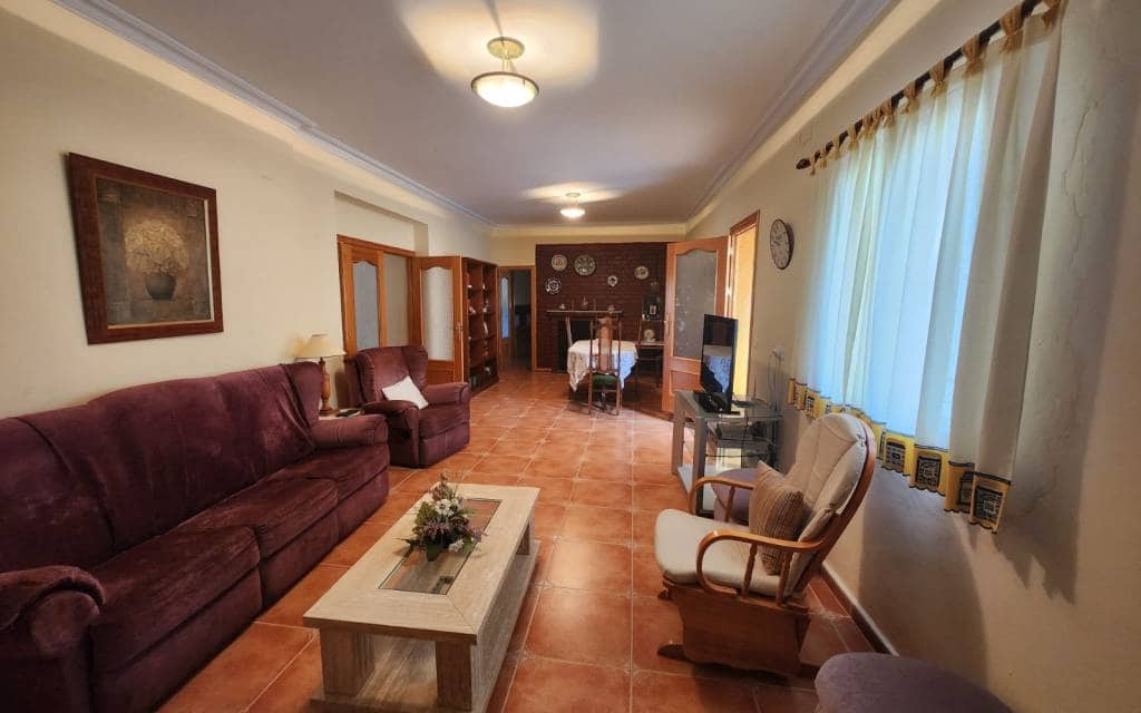 Finca/Casa Rural de 7 habitaciones en Villena en venta con piscina garaje - 290.000 € (Ref: 10175733)