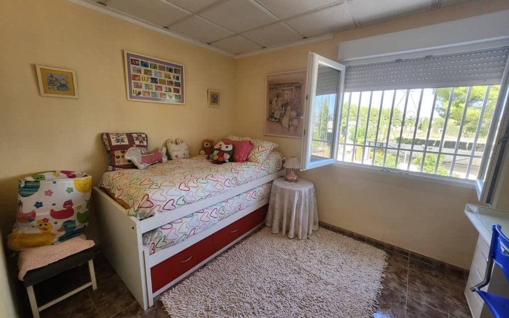 Finca/Casa Rural de 7 habitaciones en Villena en venta con piscina garaje - 290.000 € (Ref: 10175733)