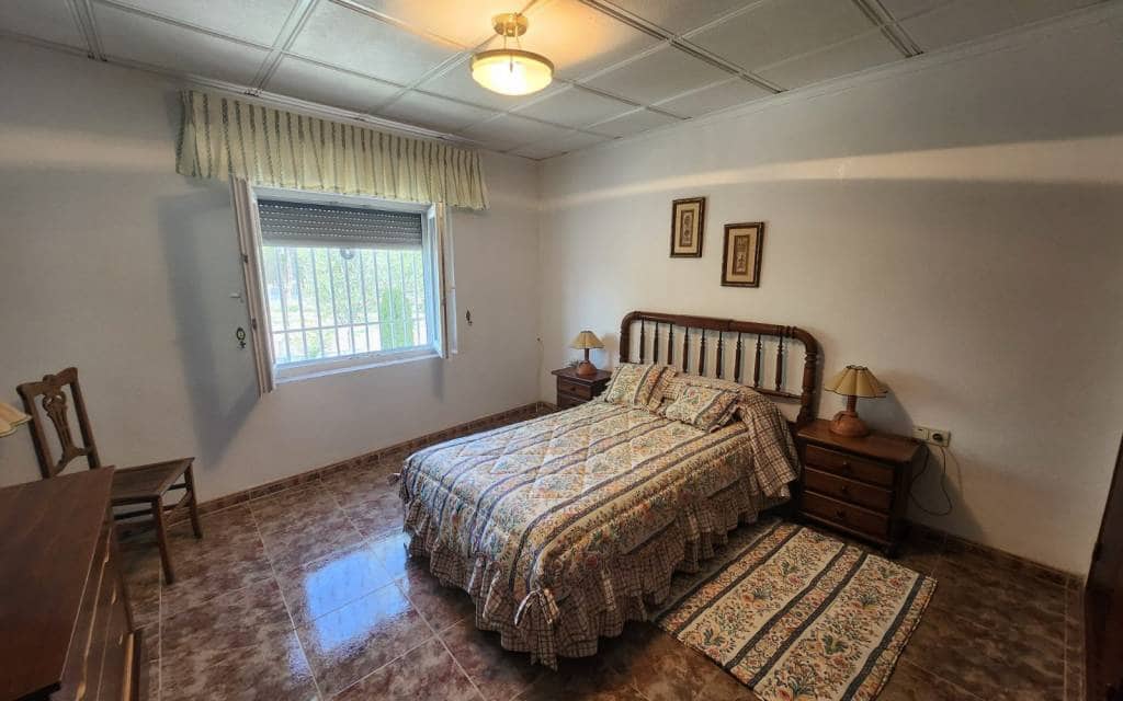 Finca/Casa Rural de 7 habitaciones en Villena en venta con piscina garaje - 290.000 € (Ref: 10175733)