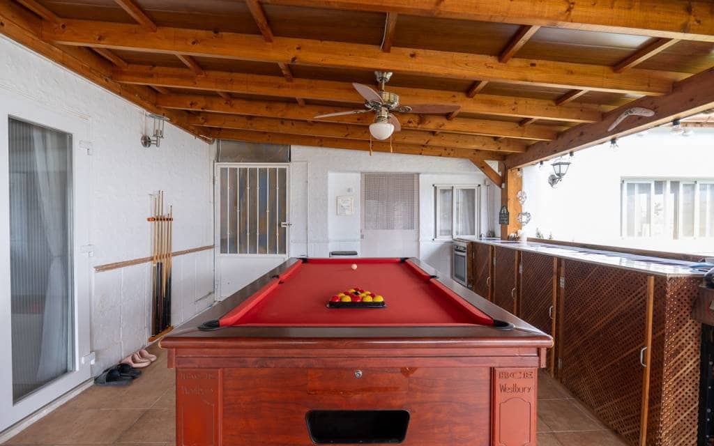 4 soveværelse Villa til salg i Petrel / Petrer med swimmingpool - € 324.950 (Ref: 10179375)