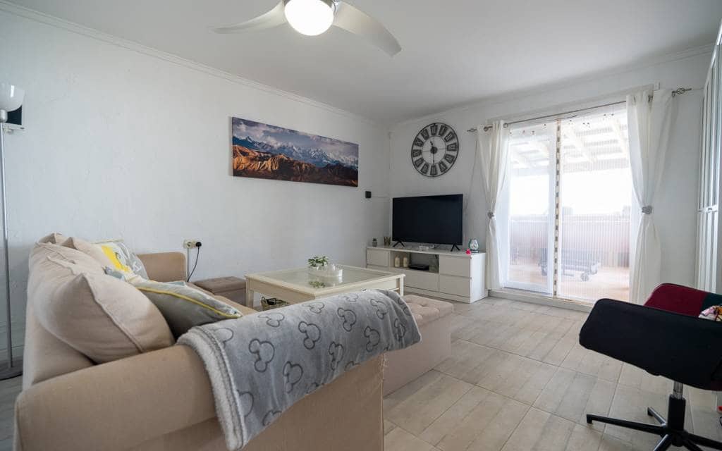 4 soveværelse Villa til salg i Petrel / Petrer med swimmingpool - € 324.950 (Ref: 10179375)
