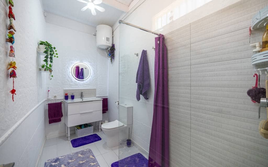 4 soveværelse Villa til salg i Petrel / Petrer med swimmingpool - € 324.950 (Ref: 10179375)