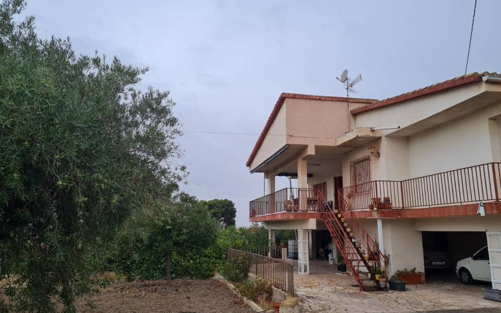 4 camera da letto Villa in vendita in Elda con piscina garage - 350.000 € (Rif: 10180903)