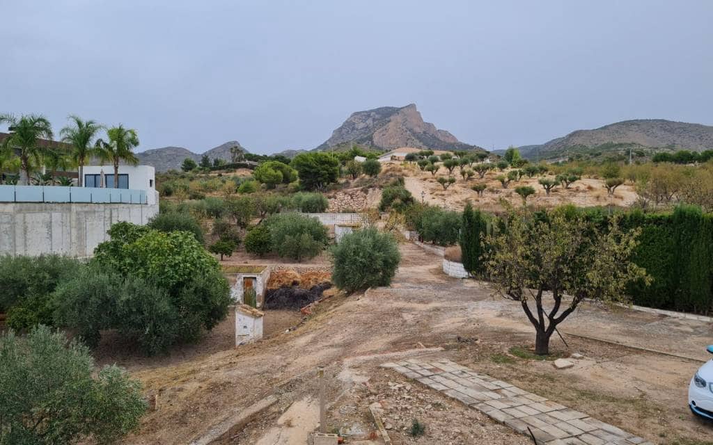 4 camera da letto Villa in vendita in Elda con piscina garage - 350.000 € (Rif: 10180903)