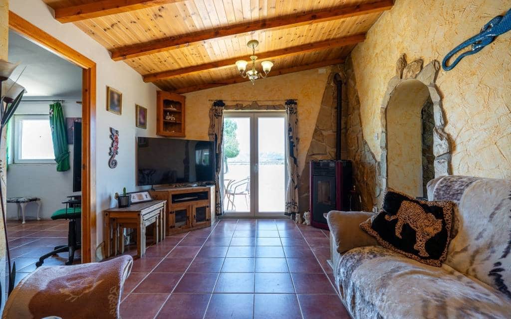4 soverom Finca/Herregård til salgs i Villena med svømmebasseng garasje - € 199 995 (Ref: 10181632)