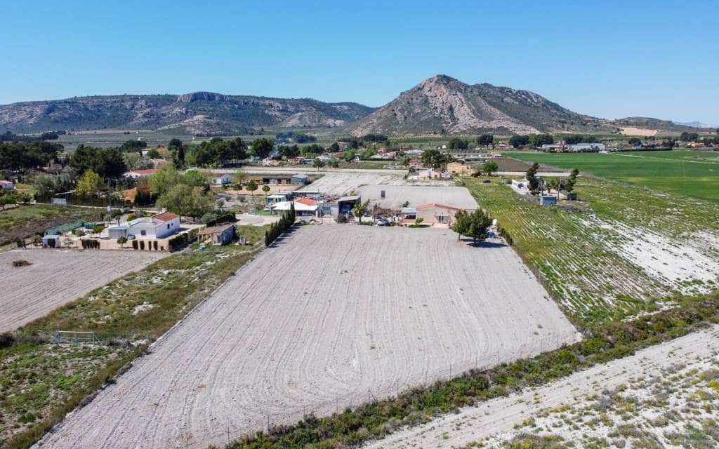 4 soverom Finca/Herregård til salgs i Villena med svømmebasseng garasje - € 199 995 (Ref: 10181632)