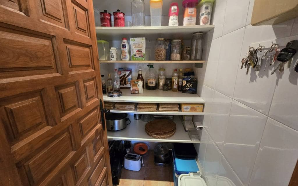 6 slaapkamer Villa te koop in Salinas met zwembad garage - € 595.000 (Ref: 10182088)
