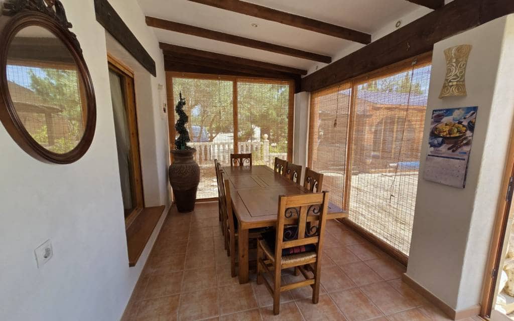 6 slaapkamer Villa te koop in Salinas met zwembad garage - € 595.000 (Ref: 10182088)