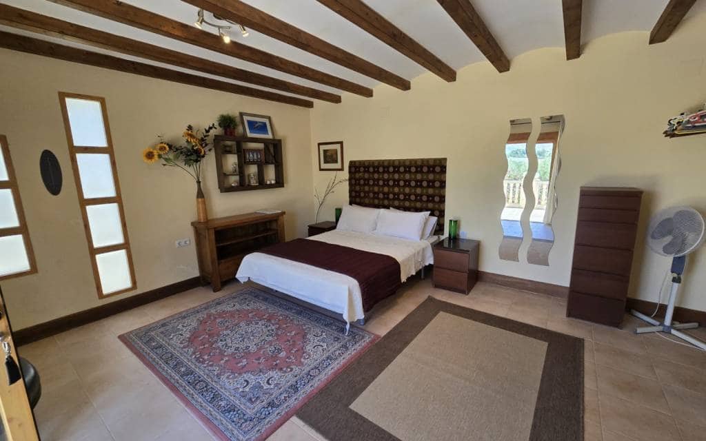 6 slaapkamer Villa te koop in Salinas met zwembad garage - € 595.000 (Ref: 10182088)