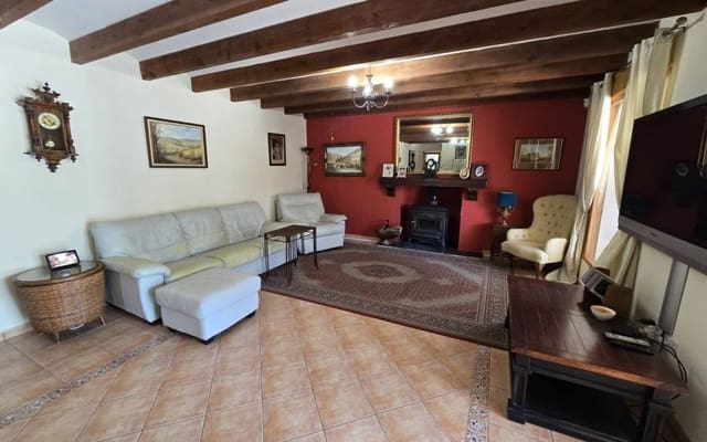 6 slaapkamer Villa te koop in Salinas met zwembad garage - € 595.000 (Ref: 10182088)