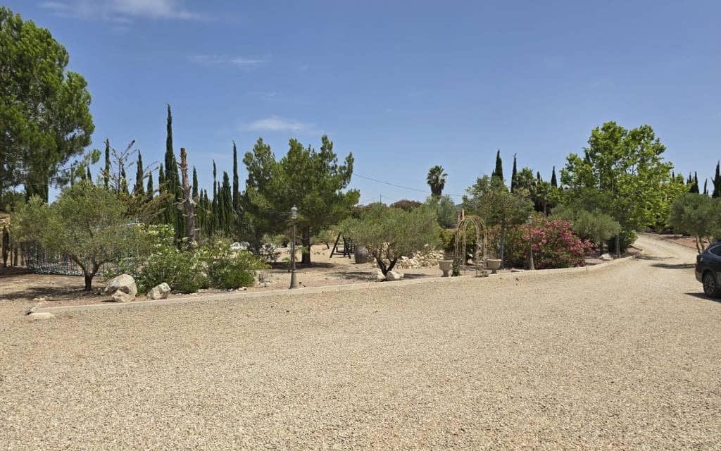 6 slaapkamer Villa te koop in Salinas met zwembad garage - € 595.000 (Ref: 10182088)