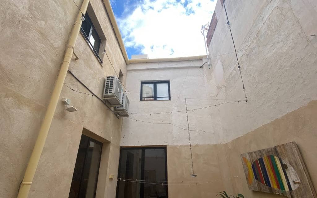 5 soveværelse Byhus til salg i Petrel / Petrer - € 390.000 (Ref: 10183966)