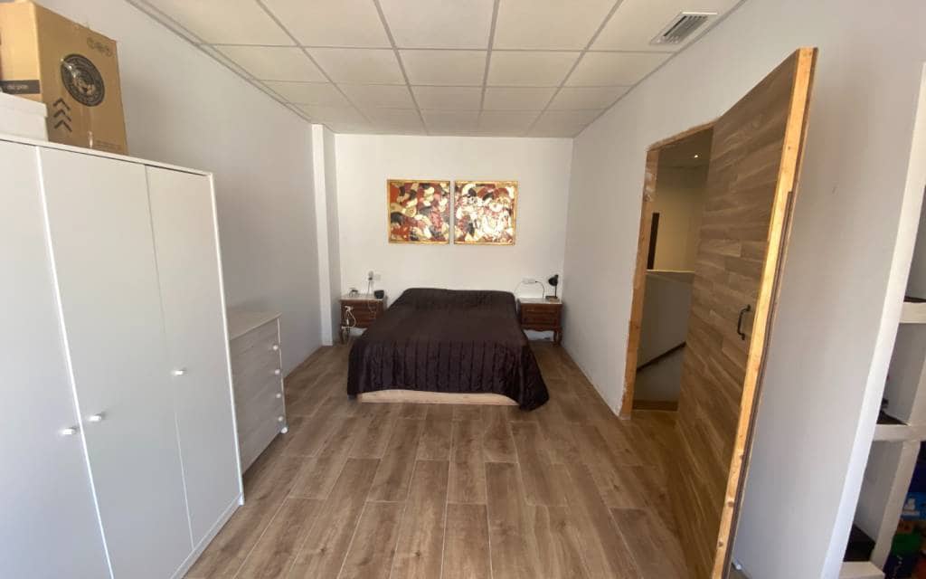 5 soveværelse Byhus til salg i Petrel / Petrer - € 390.000 (Ref: 10183966)