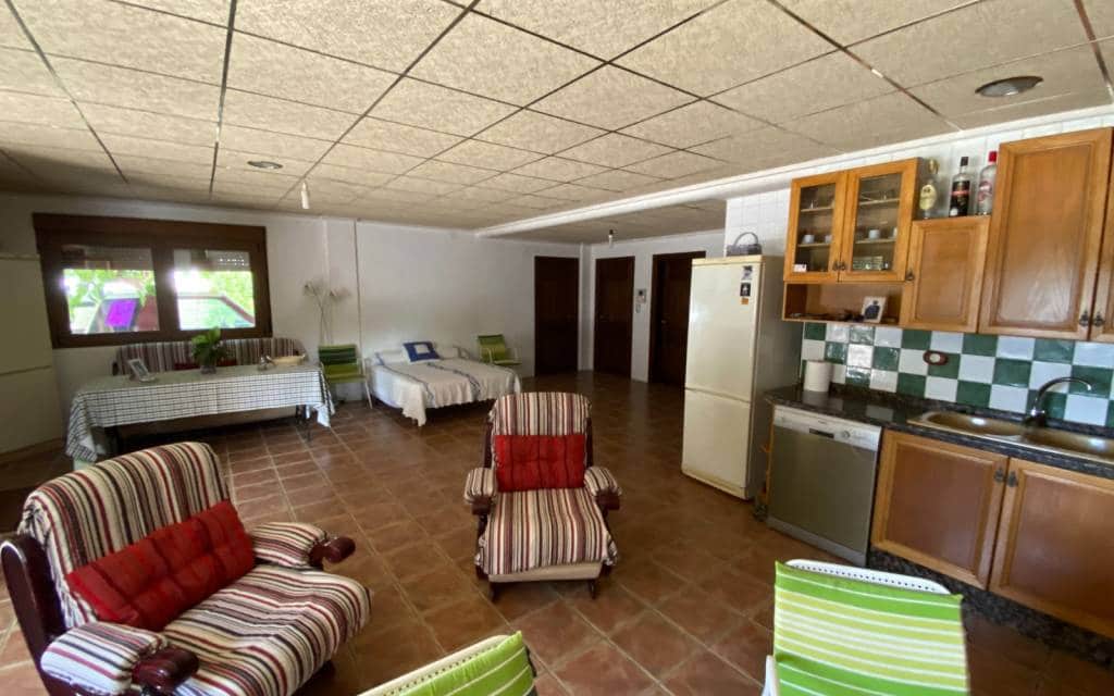 5 bedroom Villa for sale in Villena with pool garage - € 450,000 (Ref: 6919990)