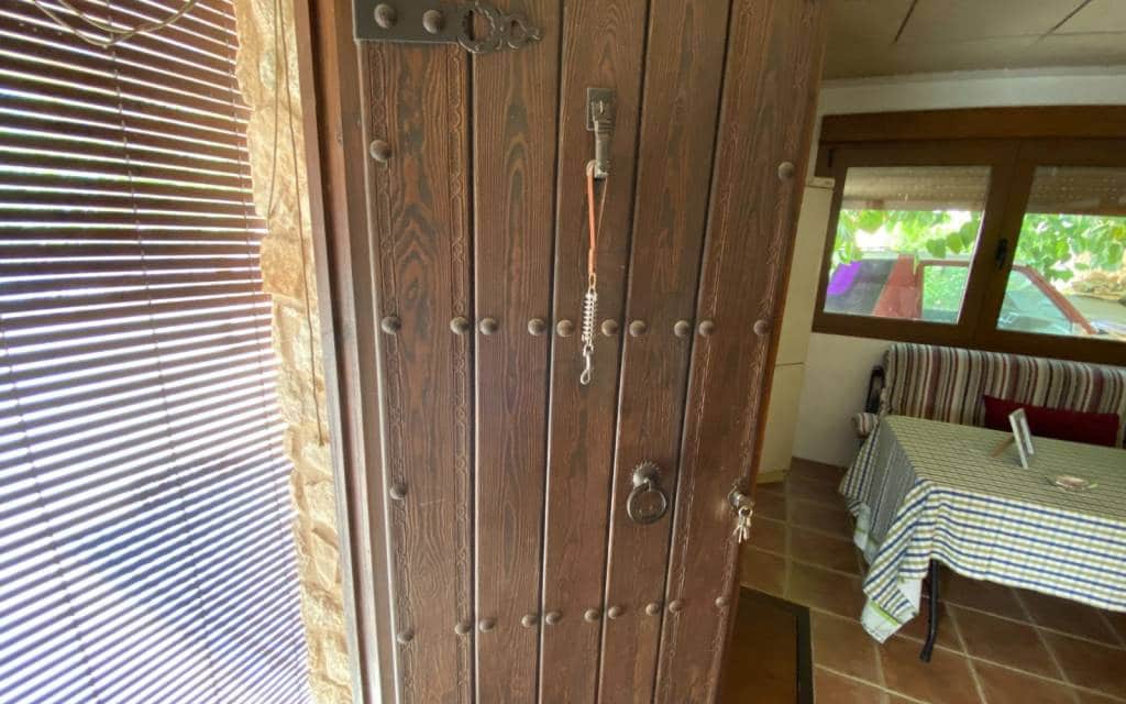 5 bedroom Villa for sale in Villena with pool garage - € 450,000 (Ref: 6919990)