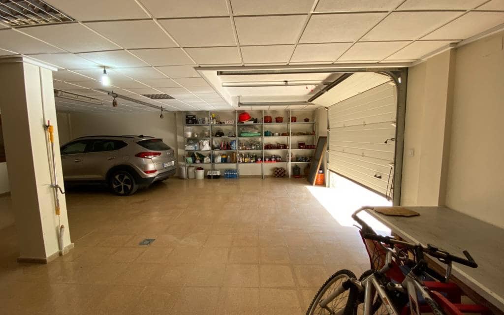 5 bedroom Villa for sale in Villena with pool garage - € 450,000 (Ref: 6919990)