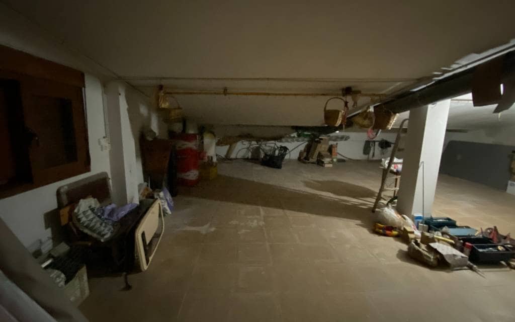 5 bedroom Villa for sale in Villena with pool garage - € 450,000 (Ref: 6919990)