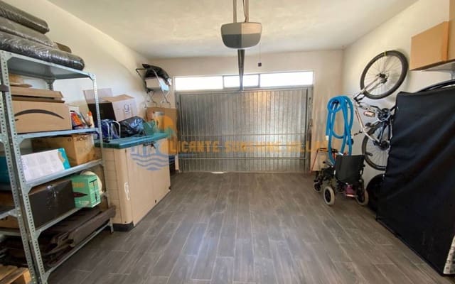 4 camera da letto Casa in vendita in Salinas con piscina garage - 190.000 € (Rif: 7407271)