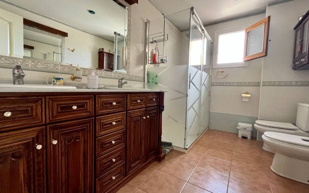 4 sovrum Hus till salu i Sax med pool garage - 415 000 € (Ref: 7414487)