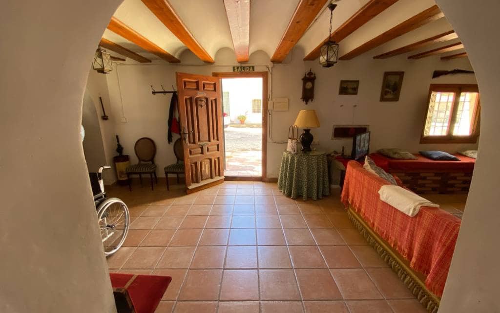 5 soveværelse Finca/Landehus til salg i Salinas - € 199.995 (Ref: 7529583)