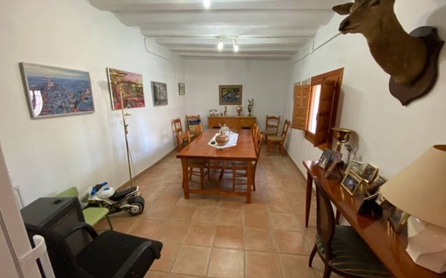 5 soveværelse Finca/Landehus til salg i Salinas - € 199.995 (Ref: 7529583)