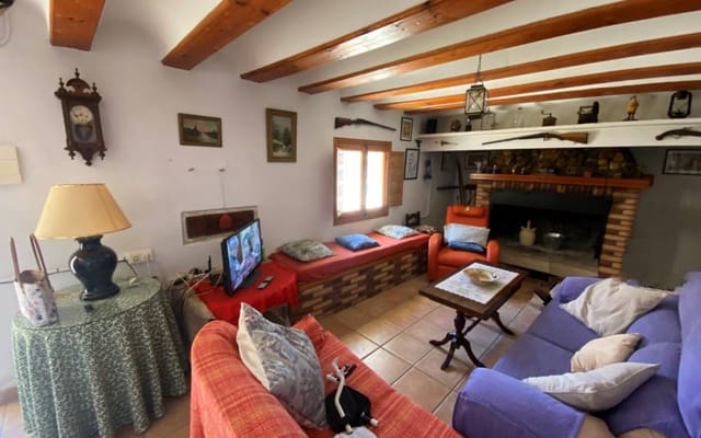 5 soveværelse Finca/Landehus til salg i Salinas - € 199.995 (Ref: 7529583)