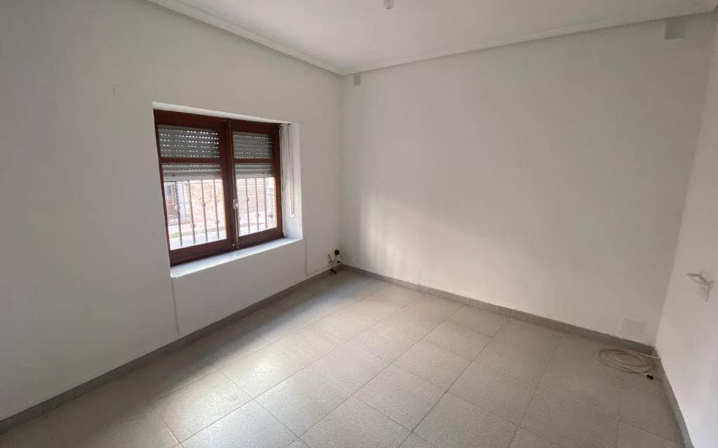 Casa de 4 habitaciones en Sax en venta - 146.000 € (Ref: 7565347)