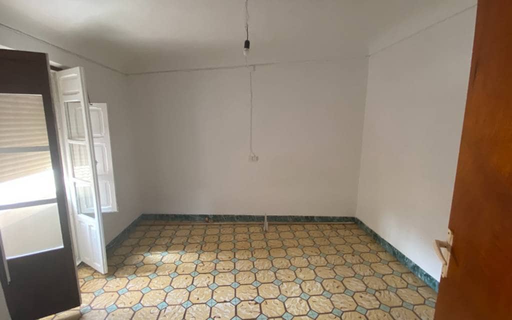 Casa de 4 habitaciones en Sax en venta - 146.000 € (Ref: 7565347)
