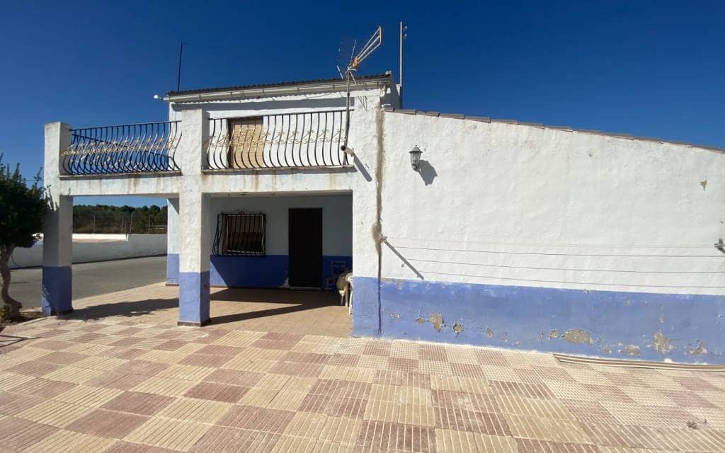 4 slaapkamer Finca/Landhuis te koop in Sax met zwembad - € 350.000 (Ref: 7565349)