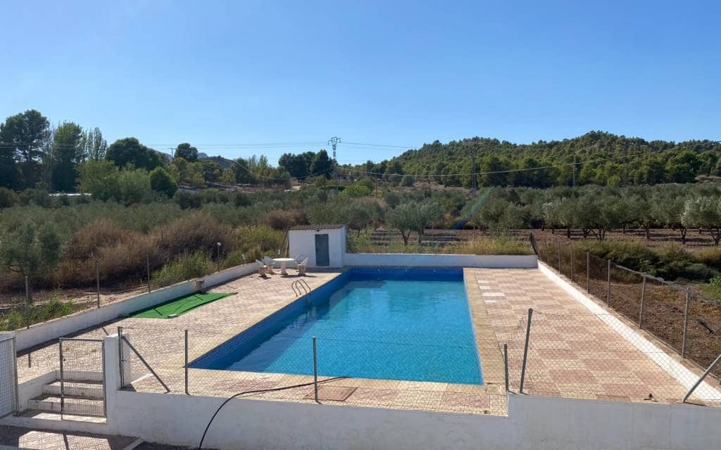 4 slaapkamer Finca/Landhuis te koop in Sax met zwembad - € 350.000 (Ref: 7565349)