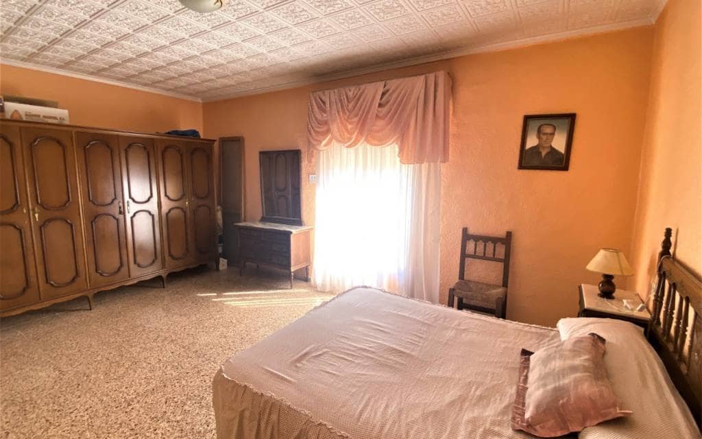 4 slaapkamer Finca/Landhuis te koop in Sax met zwembad - € 350.000 (Ref: 7565349)