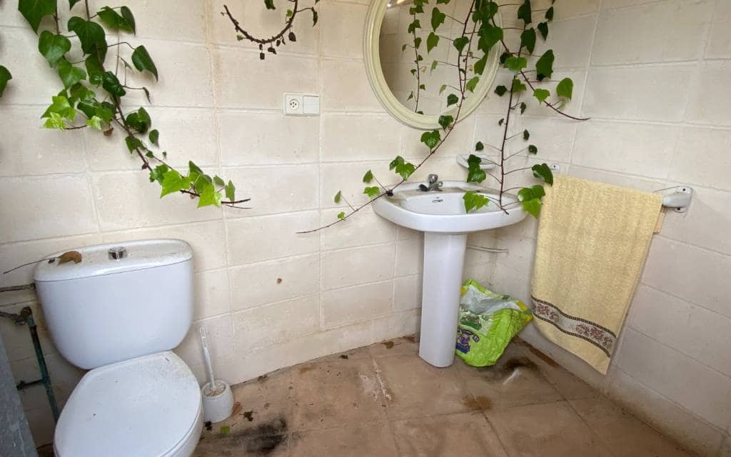 4 makuuhuone Maalaistalo myytävänä paikassa Sax mukana uima-altaan - 345 000 € (Ref: 7565355)