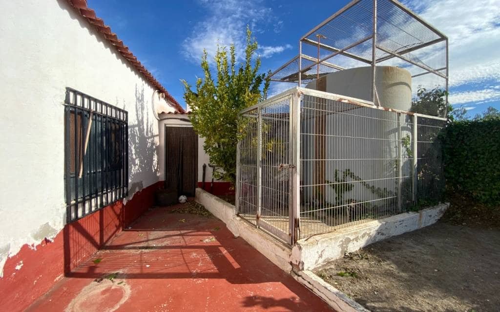 4 makuuhuone Maalaistalo myytävänä paikassa Sax mukana uima-altaan - 345 000 € (Ref: 7565355)