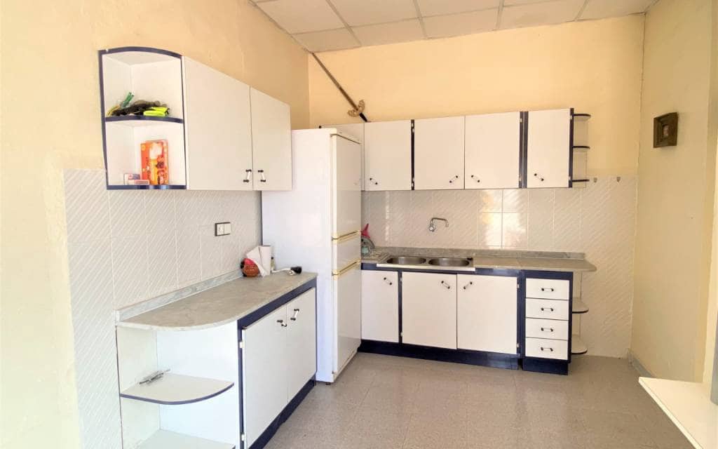 4 makuuhuone Maalaistalo myytävänä paikassa Sax mukana uima-altaan - 345 000 € (Ref: 7565355)