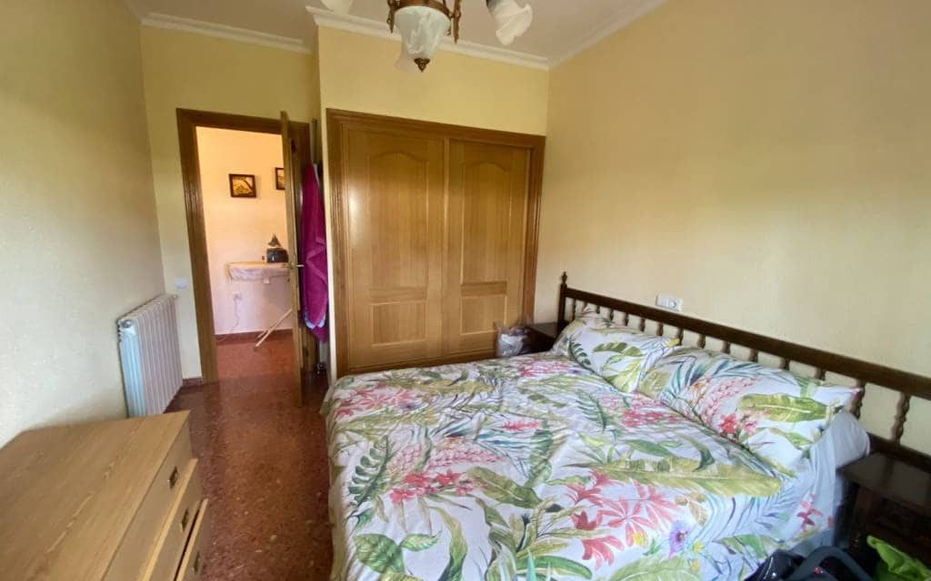 4 makuuhuone Maalaistalo myytävänä paikassa Sax mukana uima-altaan - 345 000 € (Ref: 7565355)