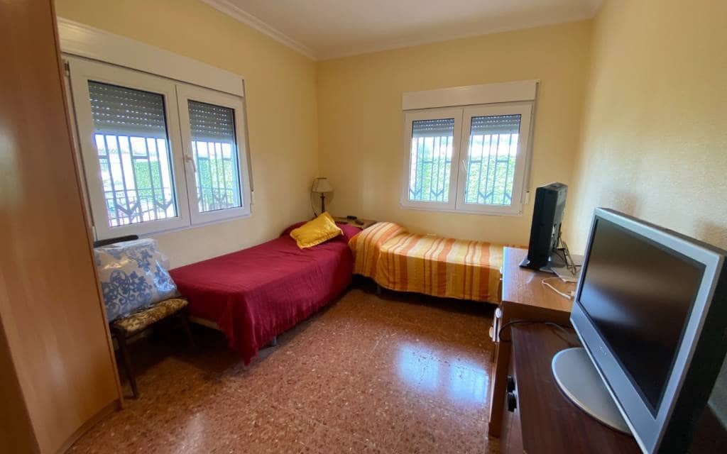 4 makuuhuone Maalaistalo myytävänä paikassa Sax mukana uima-altaan - 345 000 € (Ref: 7565355)