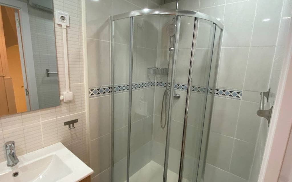 Maison de Ville de 3 chambres à louer à Castalla - 675 € (Ref: 7582564)