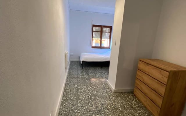 3 Zimmer Haus zu vermieten in Castalla - 675 € (Ref: 7582564)
