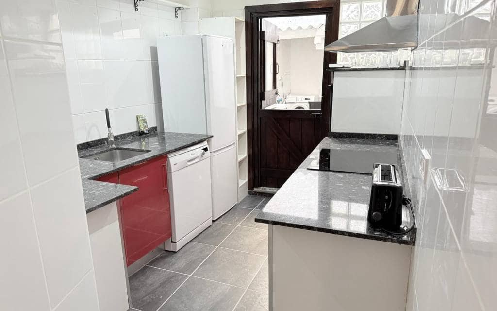 Maison de Ville de 3 chambres à louer à Castalla - 675 € (Ref: 7582564)