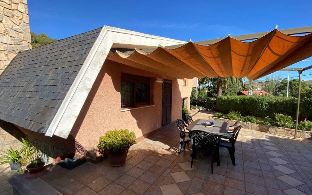 5 slaapkamer Villa te koop in Petrel / Petrer met zwembad - € 499.995 (Ref: 7875716)