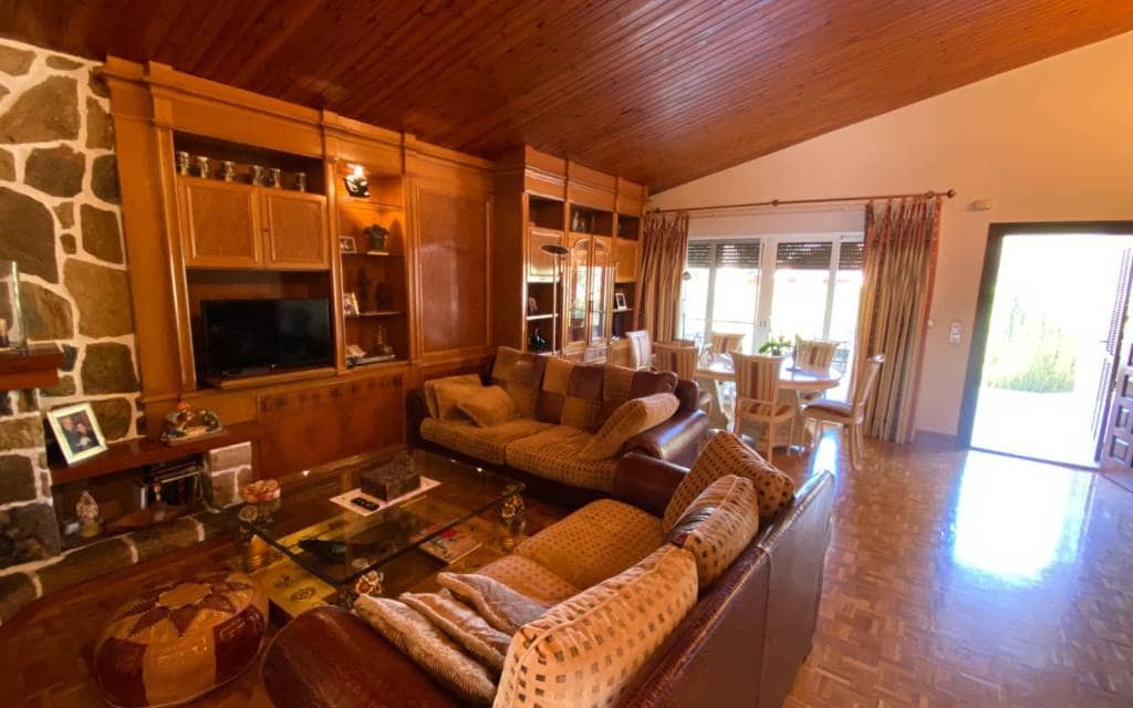 5 slaapkamer Villa te koop in Petrel / Petrer met zwembad - € 499.995 (Ref: 7875716)