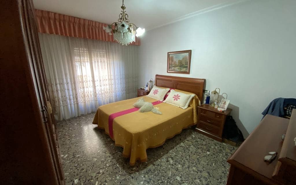 7 slaapkamer Appartement te koop in Sax - € 149.995 (Ref: 7882326)