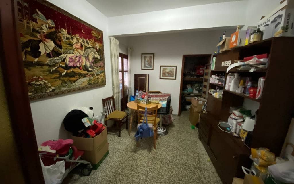 7 slaapkamer Appartement te koop in Sax - € 149.995 (Ref: 7882326)