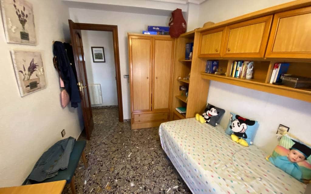 7 slaapkamer Appartement te koop in Sax - € 149.995 (Ref: 7882326)